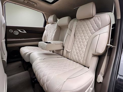 Used 2024 Genesis GV80 3.5T w/ Prestige Package image 22