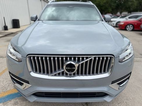 Used 2025 Volvo XC90 B6 Ultra w/ Protection Package AWD/4WD image 8