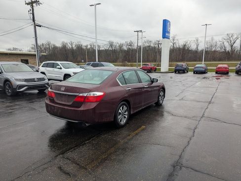 Used 2013 Honda Accord LX image 3