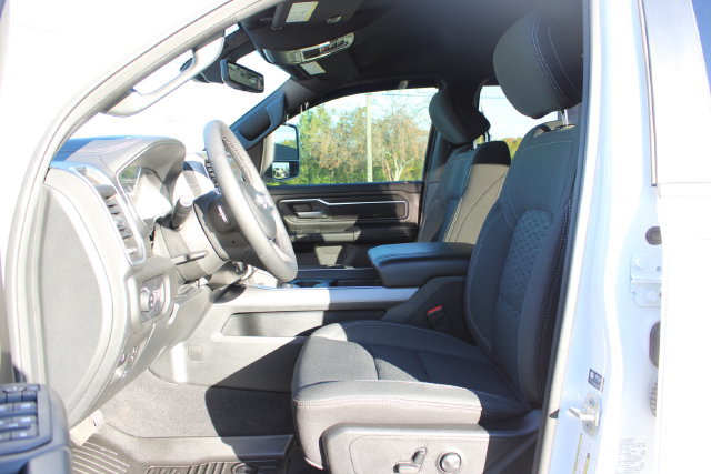 Used 2025 RAM 1500 Big Horn AWD/4WD image 11