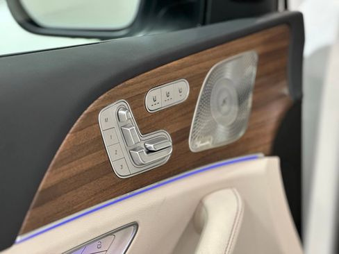 New 2026 Mercedes-Benz GLS 450 4MATIC image 8