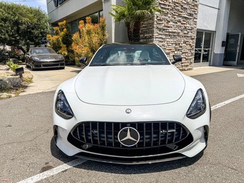 Used 2025 Mercedes-Benz AMG GT 55 image 9