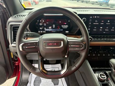 Used 2025 GMC Canyon AT4 AWD/4WD image 17