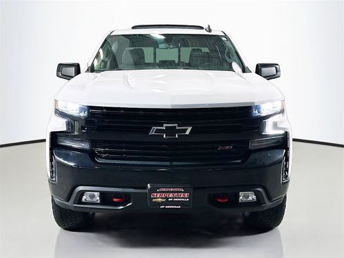 Used 2019 Chevrolet Silverado 1500 LT Trail Boss image 4