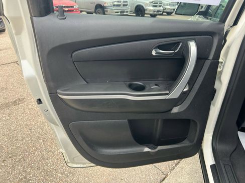 Used 2012 GMC Acadia SLT AWD/4WD image 14