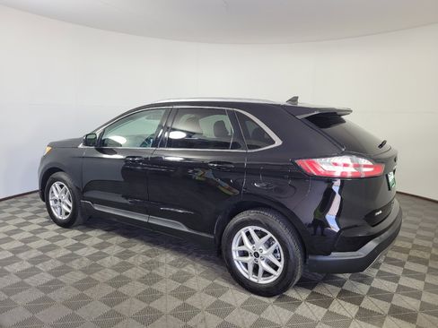 Used 2023 Ford Edge SEL w/ Convenience Package AWD/4WD image 3