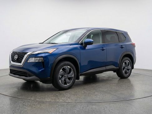 Used 2025 Nissan Rogue SV image 3