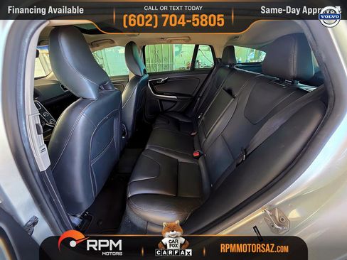 Used 2016 Volvo V60 T5 Premier image 18