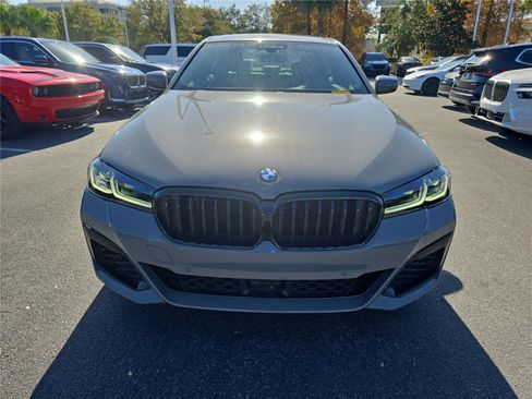Used 2022 BMW 530i w/ M Sport Package image 2
