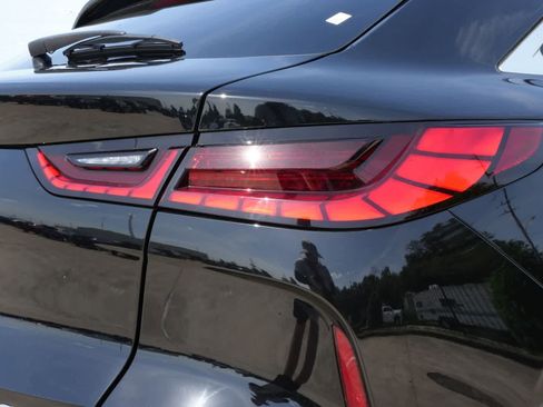Certified 2023 INFINITI QX55 Luxe w/ Cargo Package AWD/4WD image 17