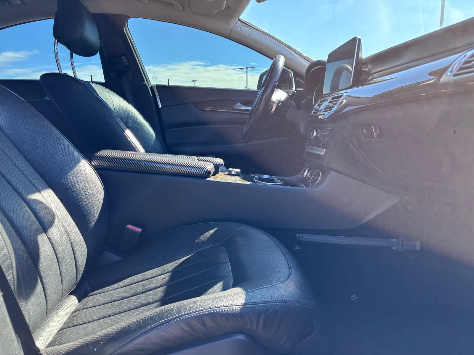 Used 2016 Mercedes-Benz CLS 400 4MATIC image 10