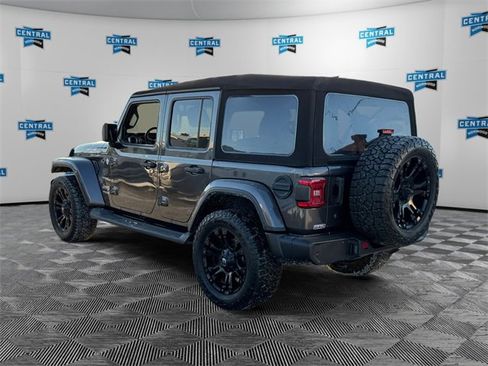 Certified 2019 Jeep Wrangler Unlimited Sahara image 3
