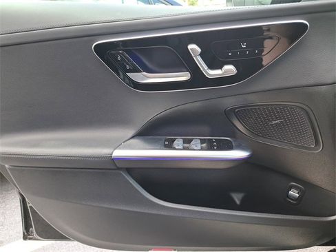 Used 2023 Mercedes-Benz C 300 Sedan image 21