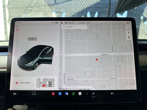 Used 2022 Tesla Model 3 Long Range image 18