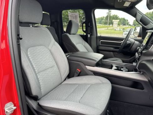 Used 2025 RAM 1500 Big Horn AWD/4WD image 26