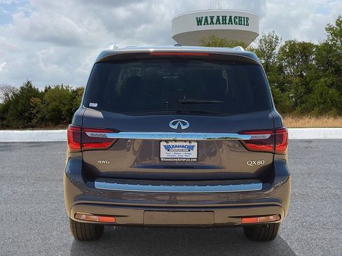 Used 2024 INFINITI QX80 Luxe AWD/4WD image 4