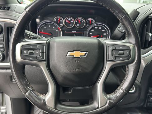 Used 2022 Chevrolet Silverado 2500 LTZ w/ LTZ Convenience Package image 16