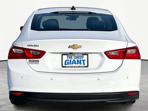 Used 2024 Chevrolet Malibu LS image 6