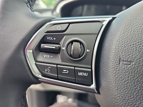 Certified 2026 Acura MDX FWD w/ Technology Package image 17