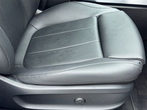 Used 2023 Mercedes-Benz EQB 250+ image 47