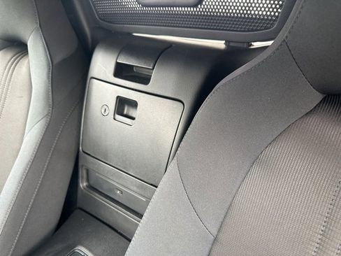 Used 2017 MAZDA MX-5 Miata Sport image 9