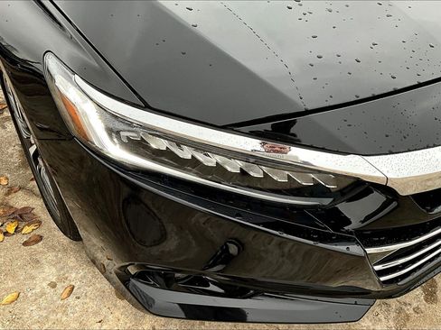 Used 2021 Honda Accord EX image 27