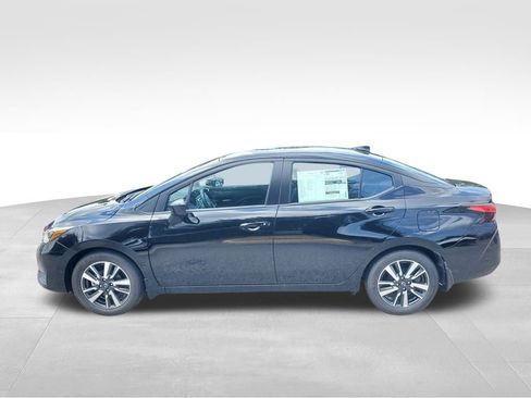 New 2025 Nissan Versa SV w/ Trunk Package image 3