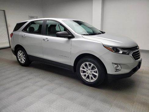 Used 2021 Chevrolet Equinox LS AWD/4WD image 11