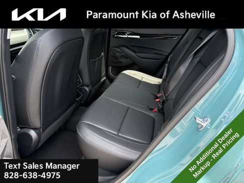 New 2026 Kia Seltos EX FWD image 23