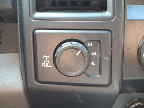 Used 2019 Ford F150 XL w/ Equipment Group 101A Mid AWD/4WD image 15