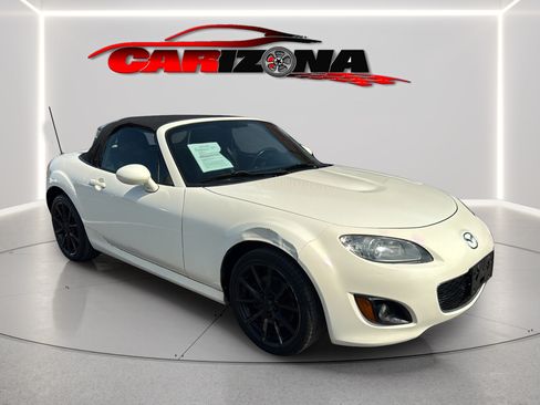 Used 2009 MAZDA MX-5 Miata Touring RWD image 2