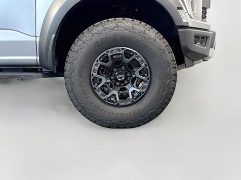 Used 2023 Ford F150 Raptor AWD/4WD image 16