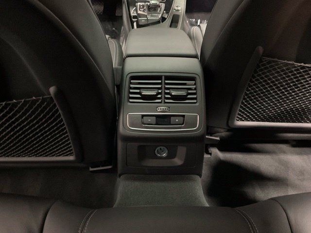 Used 2023 Audi A4 2.0T Premium w/ Convenience Package AWD/4WD image 29