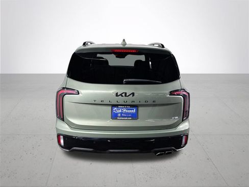 Used 2025 Kia Telluride AWD image 7