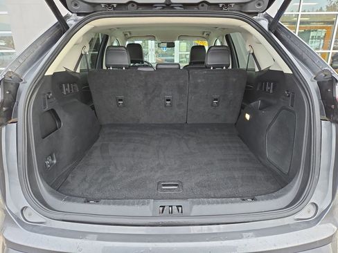 Used 2024 Ford Edge Titanium image 27