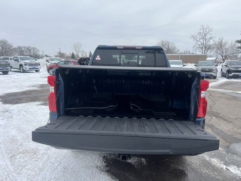 Certified 2021 Chevrolet Silverado 1500 RST w/ Convenience Package II image 12