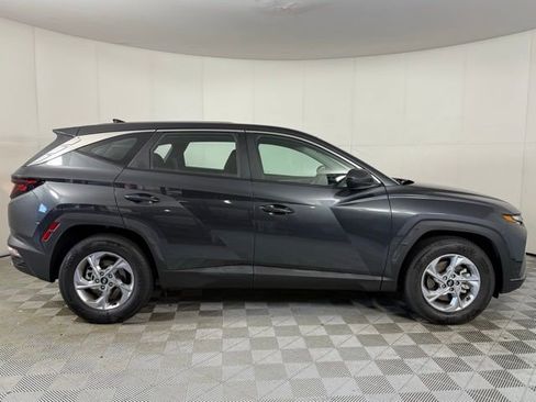 Used 2024 Hyundai Tucson SE image 6
