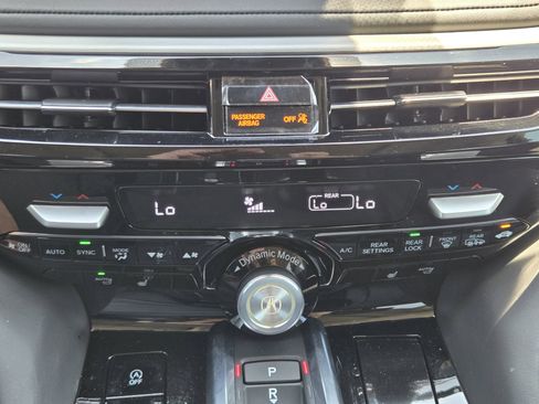 Certified 2026 Acura MDX FWD w/ Technology Package image 11