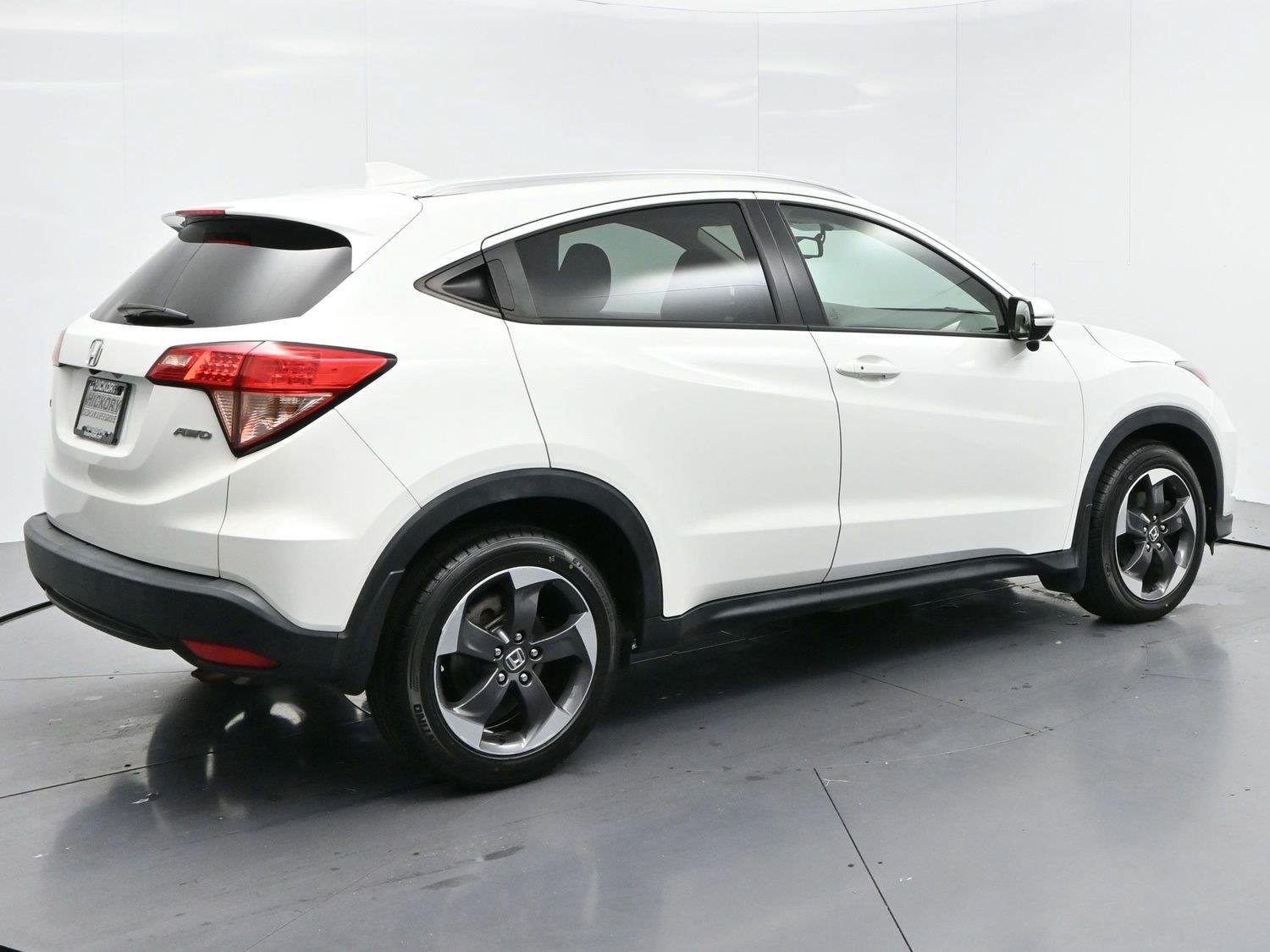 Used 2018 Honda HR-V EX-L image 7