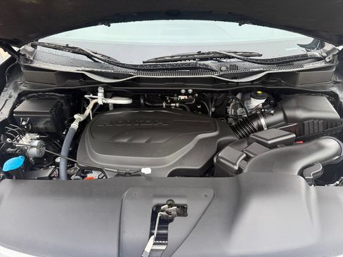 Used 2024 Honda Odyssey Elite image 30