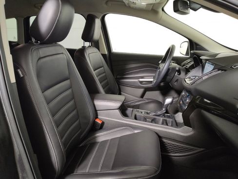 Used 2019 Ford Escape Titanium w/ U9j03 - Titanium Tow Package image 21