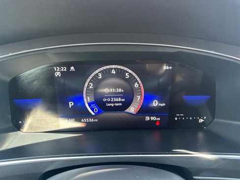 Used 2023 Volkswagen Tiguan SE R-Line AWD/4WD image 25