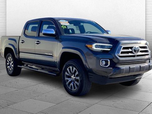 Used 2020 Toyota Tacoma Limited image 1