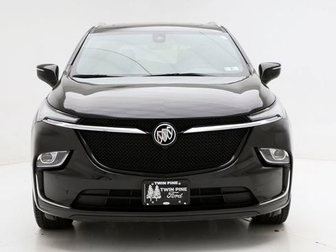 Used 2023 Buick Enclave Essence w/ Experience Buick Package image 5