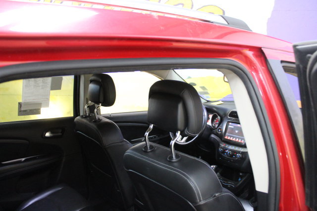Used 2017 Dodge Journey Crossroad AWD/4WD image 10