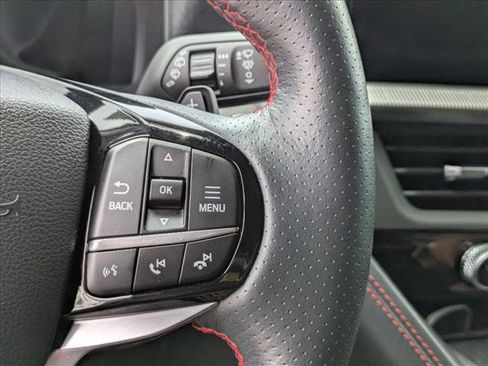 Used 2025 Ford Explorer ST AWD/4WD image 13
