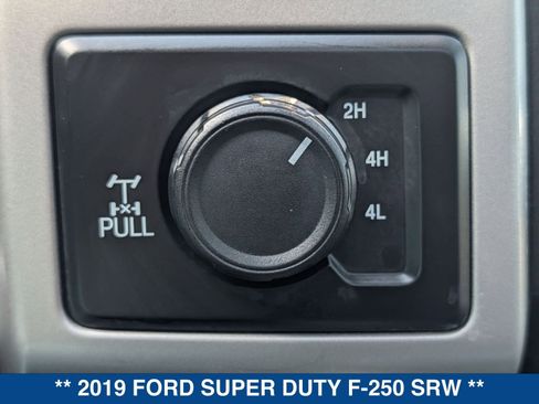 Used 2019 Ford F250 Lariat w/ Lariat Ultimate Package image 37