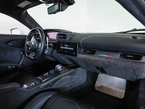 Used 2022 Maserati MC20 Coupe RWD image 40