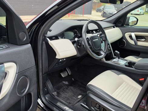 Used 2020 Land Rover Discovery Sport SE R-Dynamic image 25