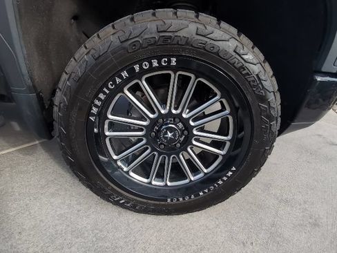 Used 2020 GMC Sierra 1500 AT4 w/ AT4 Preferred Package AWD/4WD image 29